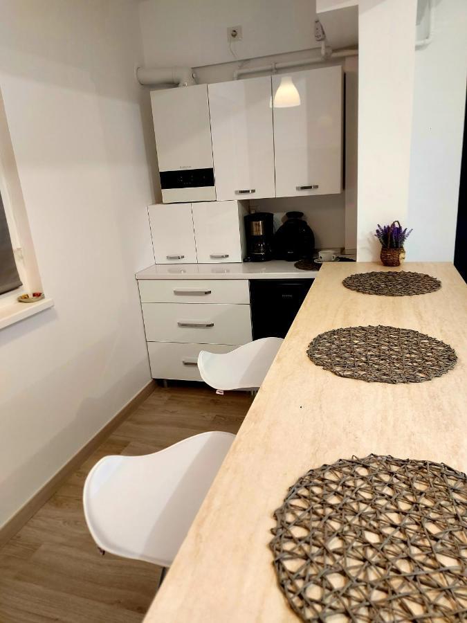 Black&White Suites Craiova Eksteriør bilde